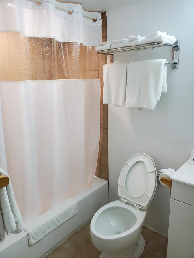 Budget Inn Of Бей-Сити Экстерьер фото